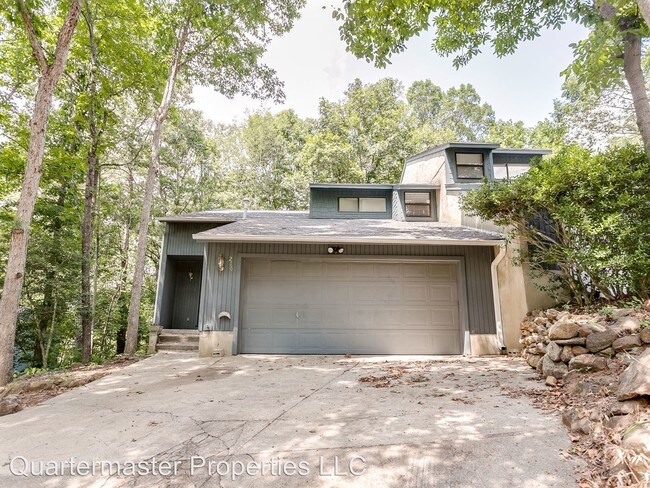 Foto del edificio - 3 br, 2.5 bath House - 216 Brookside Drive