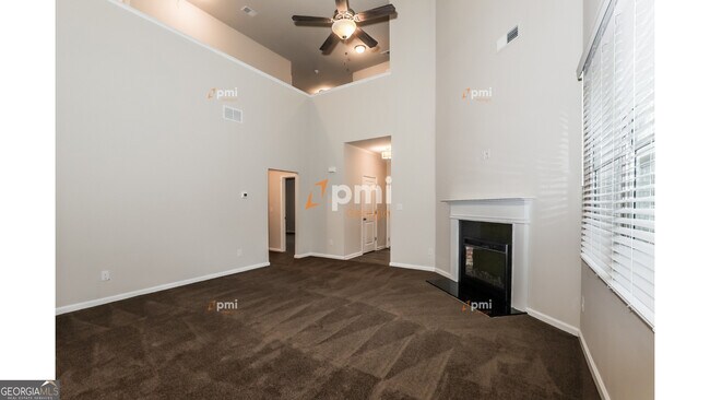 Foto del edificio - 3658 Madison St