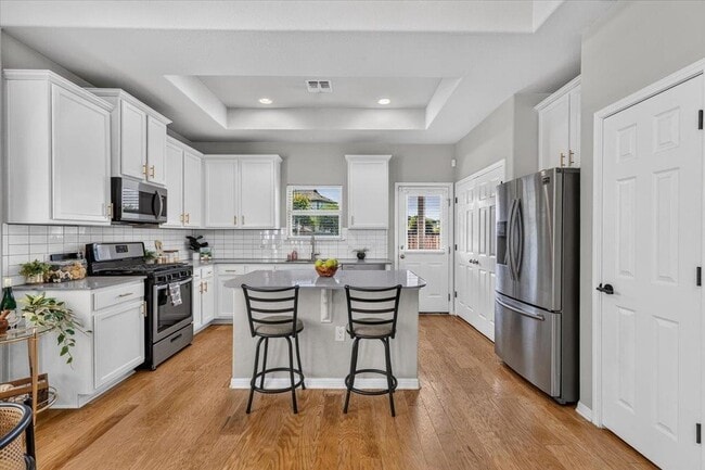 Building Photo - 9603 Tanager Way