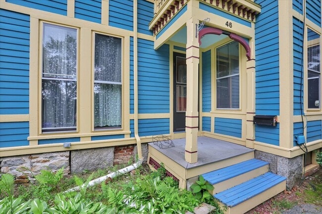 Building Photo - 46 Highland Terrace