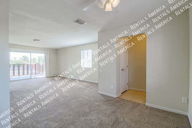 Foto del edificio - 4354 N 82nd St
