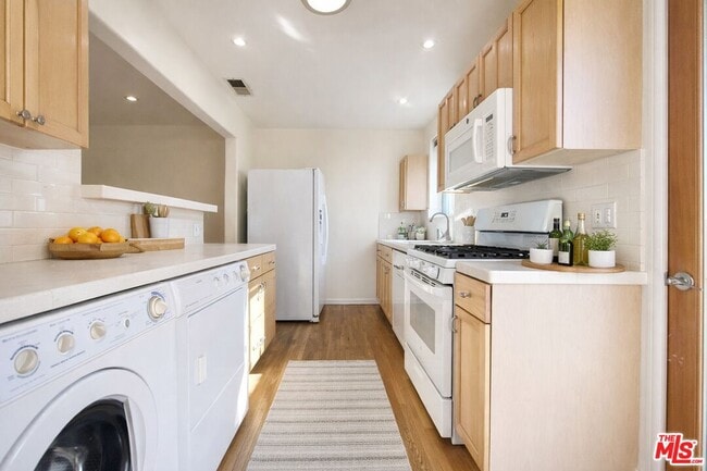 Building Photo - 2822 11th St