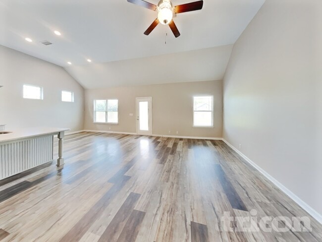 Building Photo - 3316 Pear Blossom Way