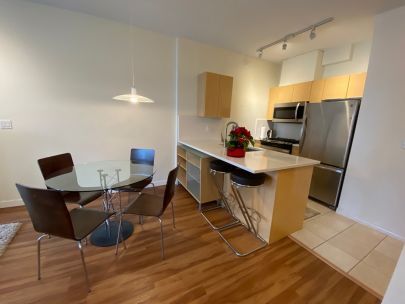 Photo du bâtiment - 1239 W Georgia St