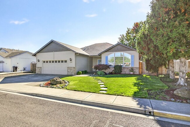 Building Photo - 2638 Rabun Way