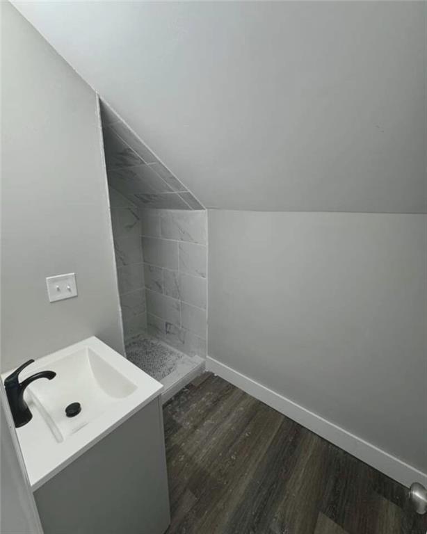 Foto del edificio - 555 Paines Ave NW