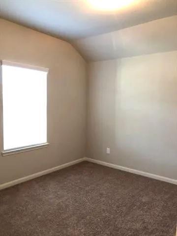 Foto del edificio - 9230 Hawthorne Dr