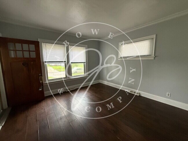 Foto del edificio - 560 Bronx Dr