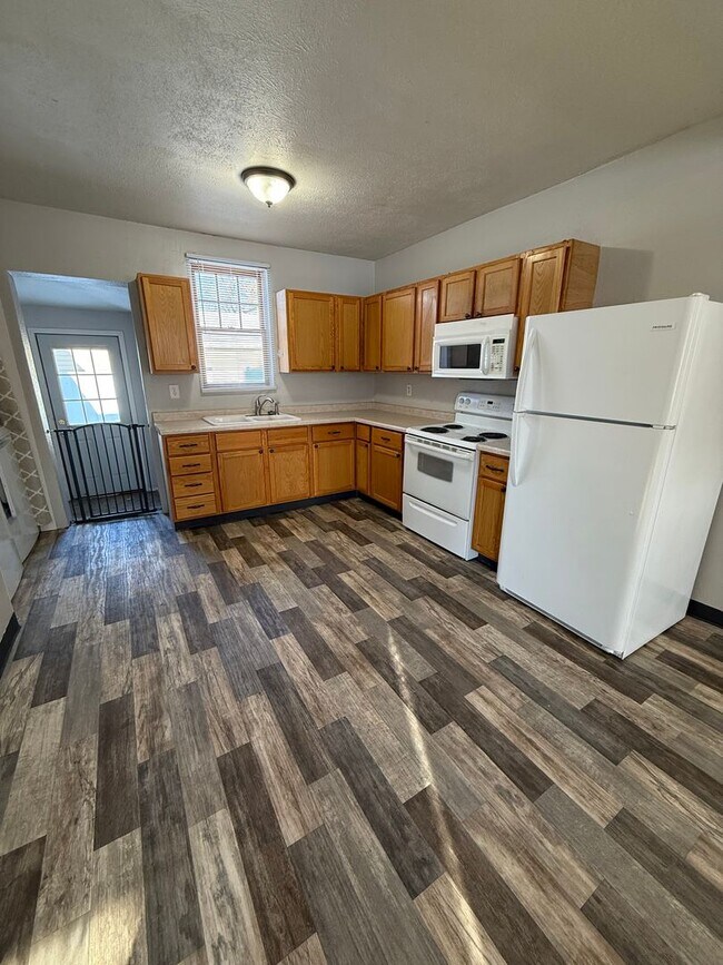 Foto del edificio - 112 7th St NW