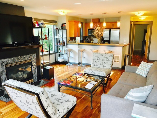 Foto principal - 326 Queen Anne Ave N