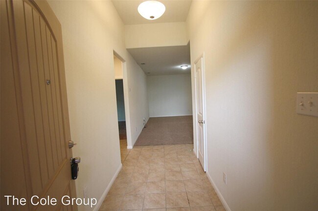Foto del edificio - 4 br, 2 bath House - 6920 Freeboard Way