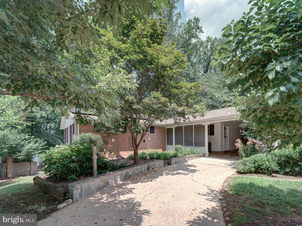 Foto principal - 8606 London Ct