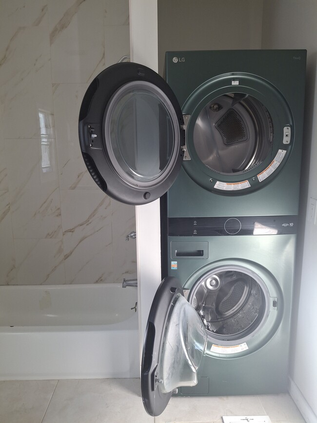 Foto del edificio - 400 Orange St