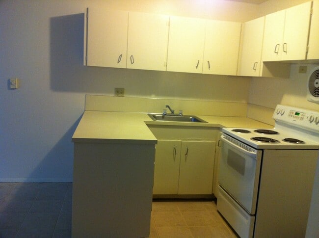 Building Photo - 8801 Delridge Way SW