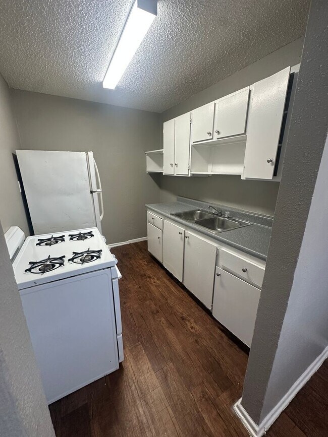 Foto del edificio - Brookview Duplex 6917