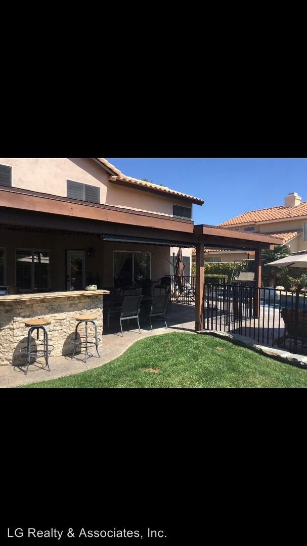 Building Photo - 40125 Palmetto Dr