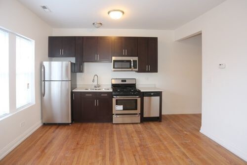 Foto principal - 4911 W Cuyler Ave
