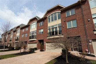 Building Photo - 35 Ojibwa Cir