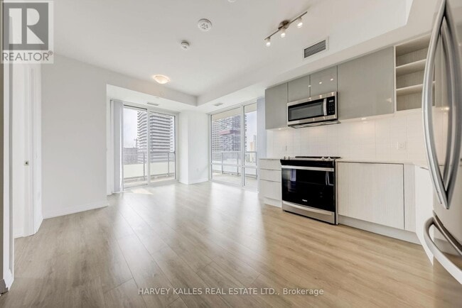 Building Photo - 50 Dunfield Ave