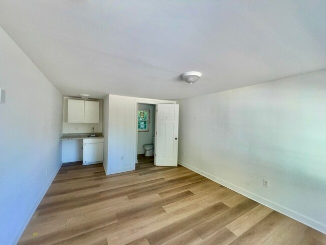 Foto del edificio - Affordable Studio Near Downtown Myrtle Bea...