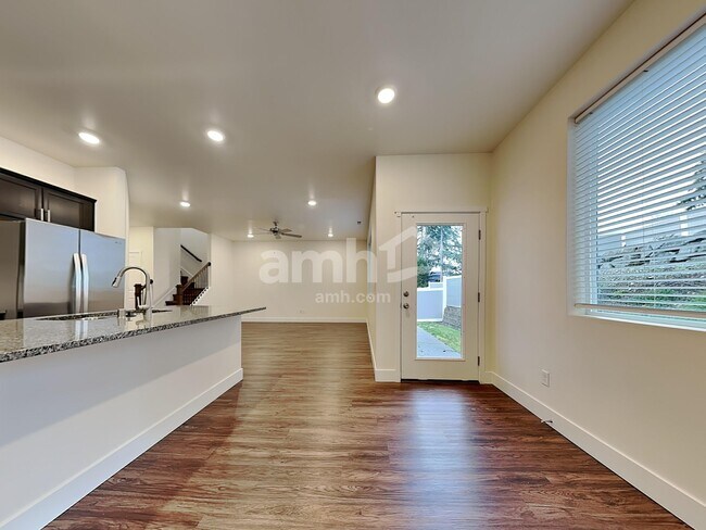 Building Photo - 12612 81st Ave Ct E