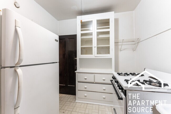 Foto del edificio - 4844 N Rockwell St