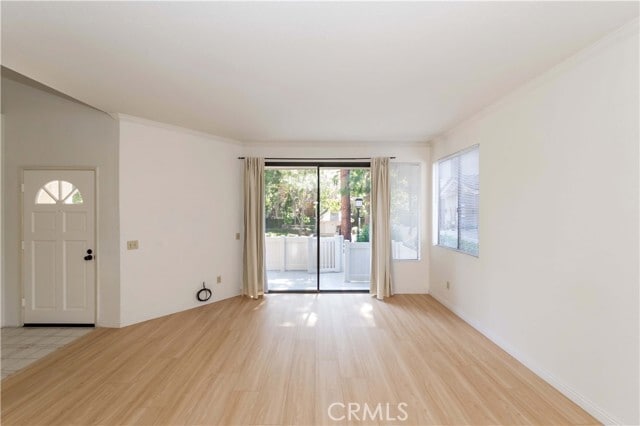 Building Photo - 2577 Plaza del Amo