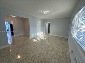 Building Photo - 836 81st St