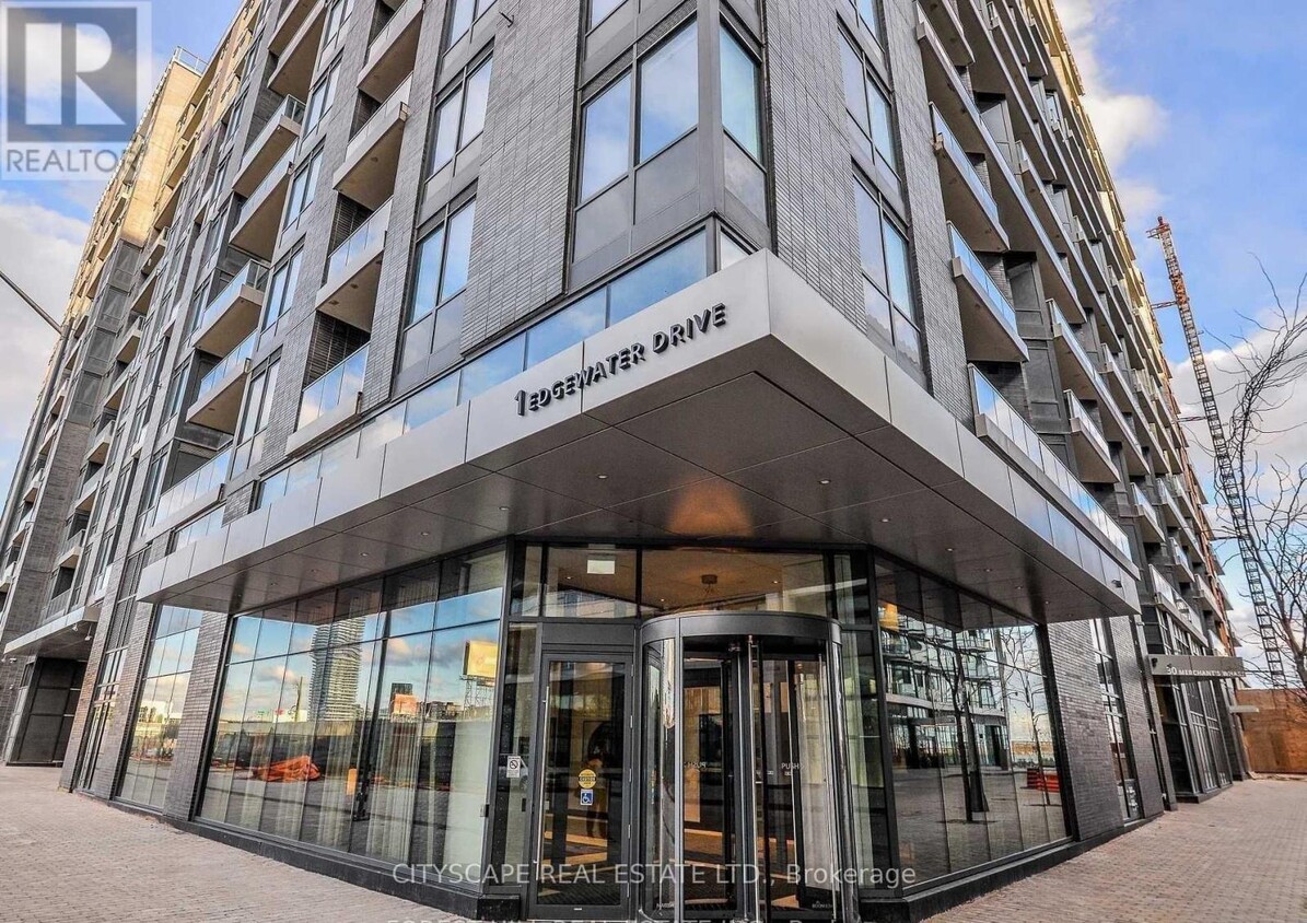 Photo principale - 1 Edgewater Dr