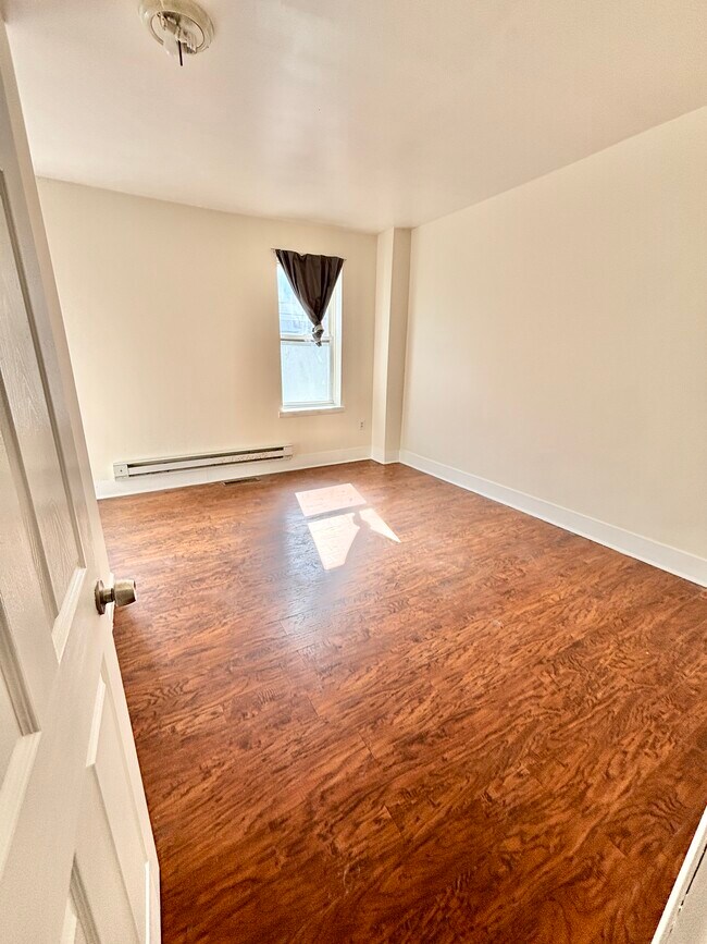 Foto del edificio - 1025 Mount Vernon St