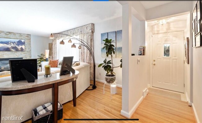 Foto del edificio - 4 br, 2 bath House - 315 Empire Blvd