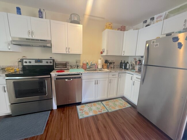Building Photo - 87 Gerrish Ave