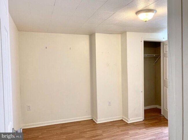 Building Photo - 302 Decatur St