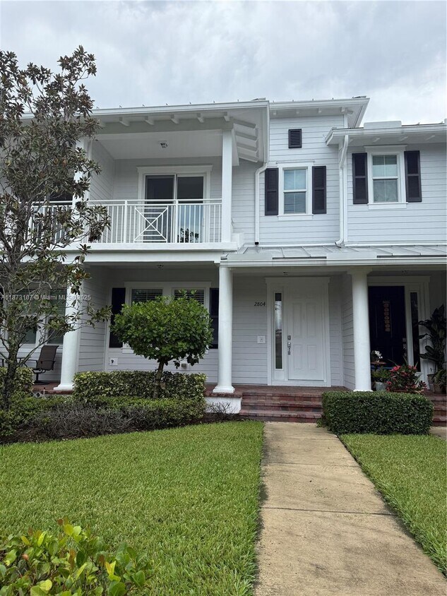 Foto principal - 2804 N Bismark Ln