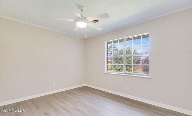 Foto del edificio - 1842 Grace Pete St