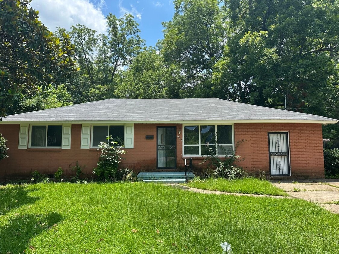 Photo - 755 FOREST AVE - JACKSON MS. 39206