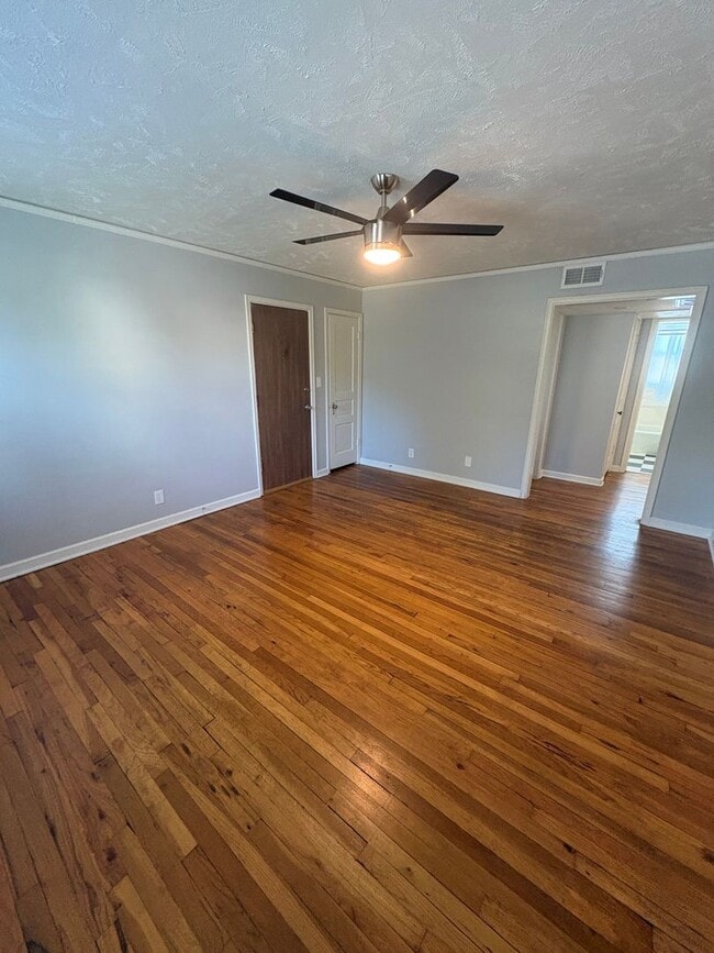 Building Photo - 317 N 31st Ave
