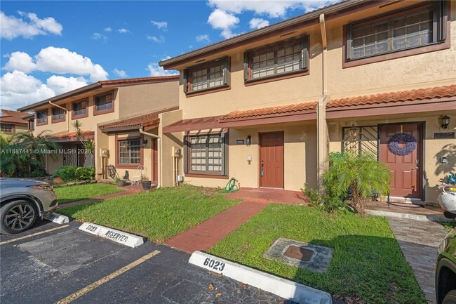Foto del edificio - 6023 SW 133rd Ct