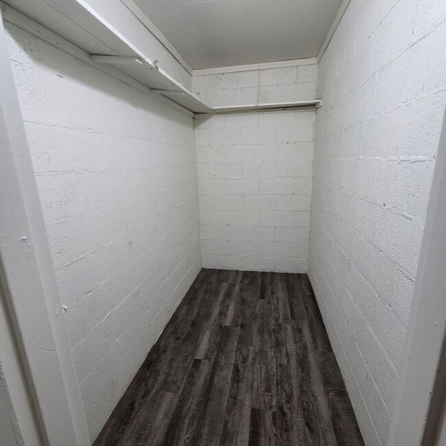 Interior Photo - Hillcrest Apartments