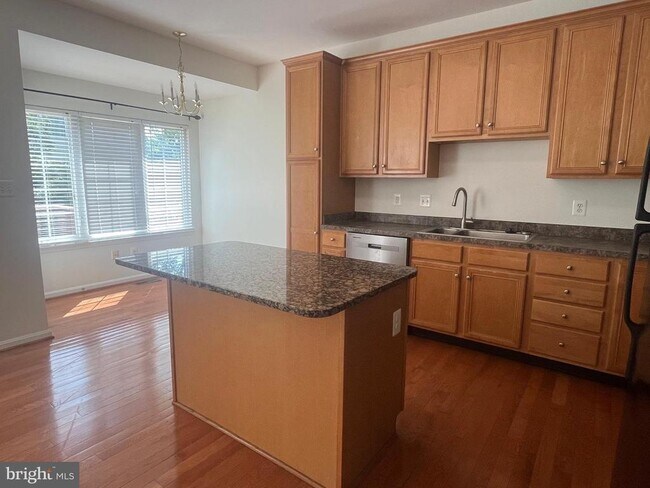 Building Photo - 212 Grassy Ridge Terrace