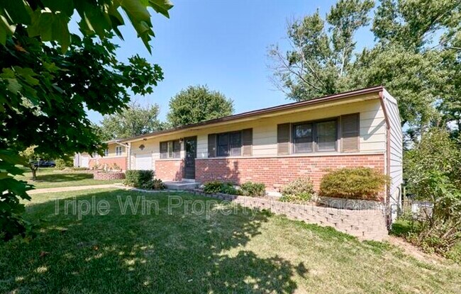 Foto del edificio - 10531 Fabick Dr