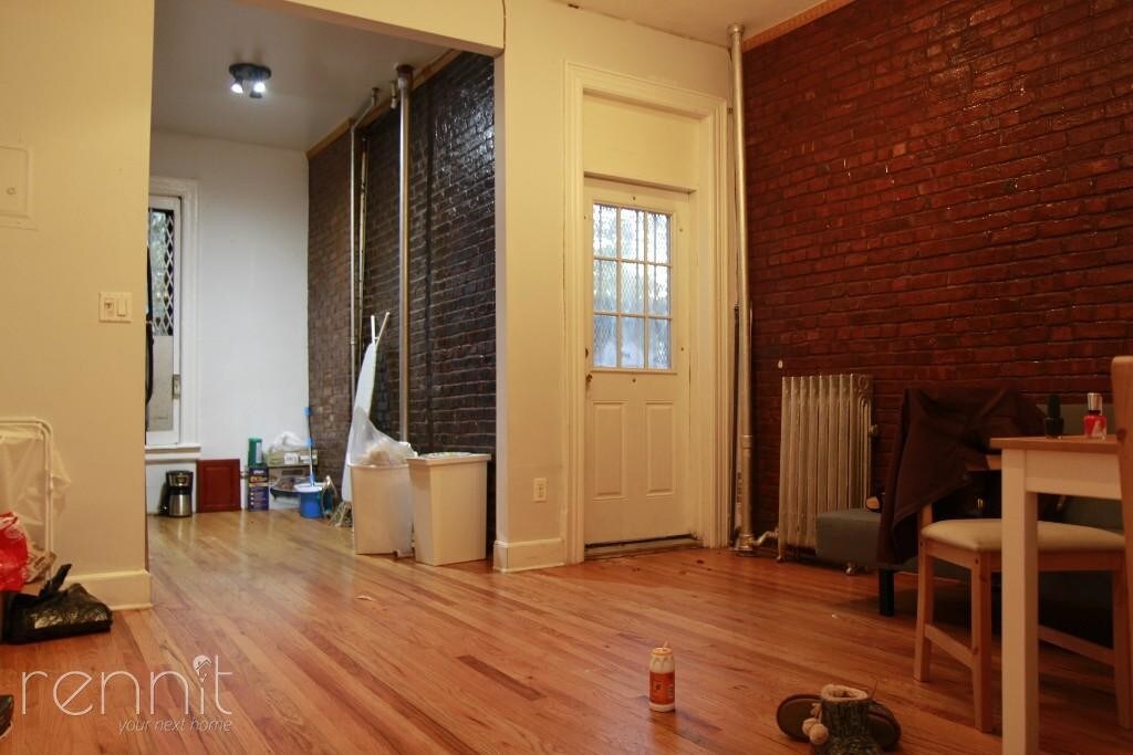 Primary Photo - 763 Park Pl