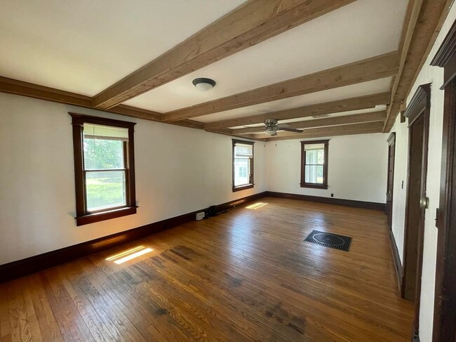 living/dining room - 205 Clinton St