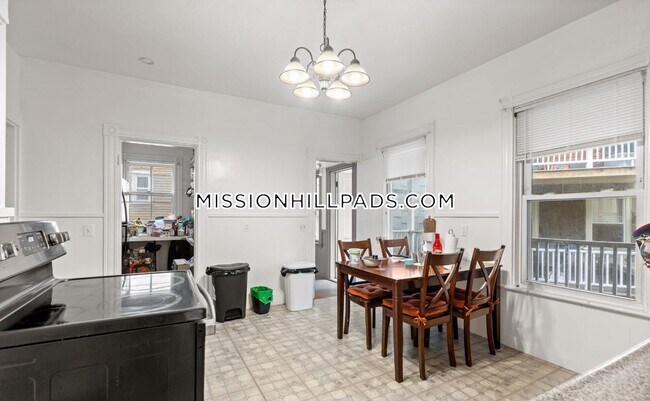 Foto del edificio - 76 Hillside St