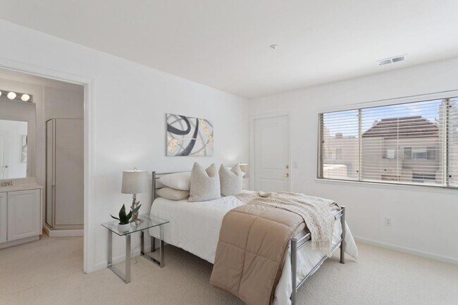 Foto del edificio - 2573 Park Blvd