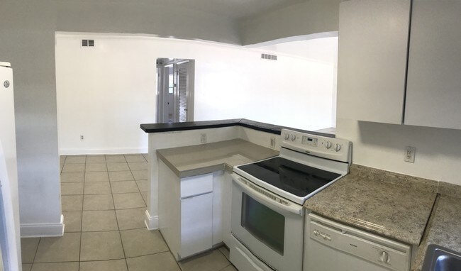 Foto del edificio - 11855 NE 19th Dr