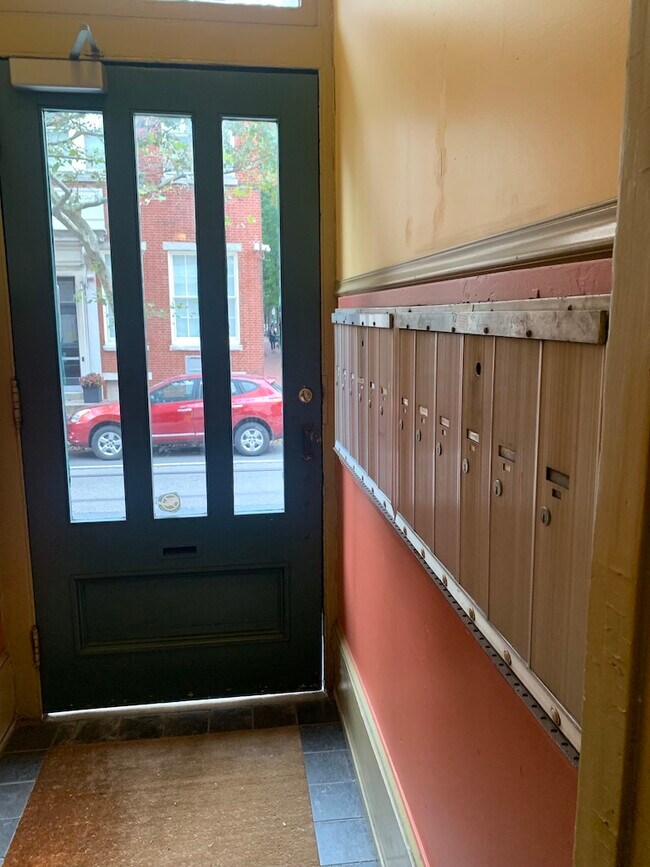 Foto del edificio - 322 S 11th St