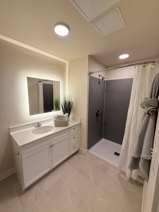 Foto principal - The Residences at Stone Creek