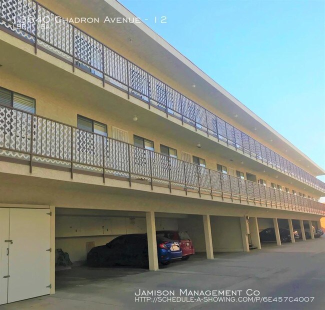 Foto del edificio - 13640 Chadron Ave