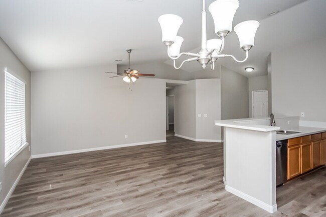 Foto del edificio - 4630 Zia Ridge St